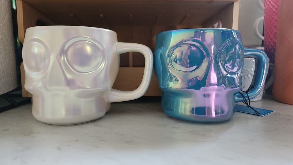 Starbucks Halloween Blue & White Iridescent Skull Ceramic Mugs Cup 14 oz Set 2